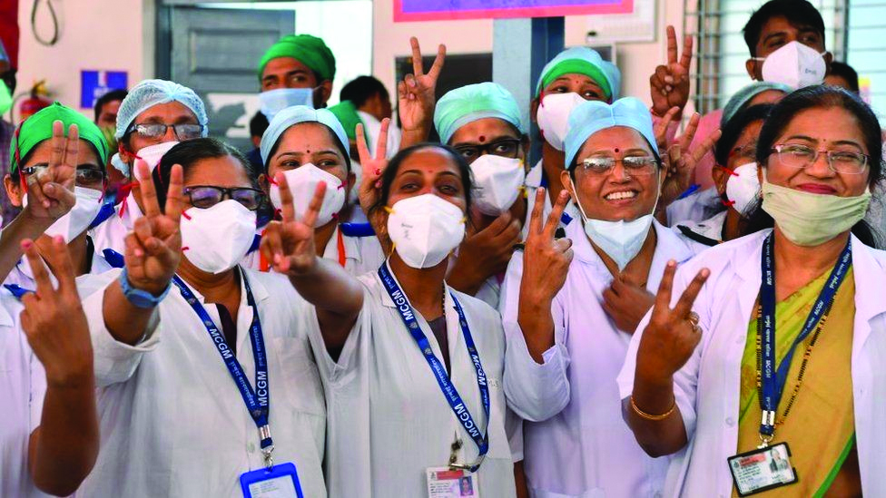 दूसरा टीका लेने वाले लोगों की संख्या पहला टीका लेने वालों से ज्यादा