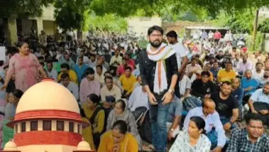 69 हजार शिक्षक भर्ती मामले की सुनवाई के दौरान सुप्रीम कोर्ट का प्रतीकात्मक चित्र।