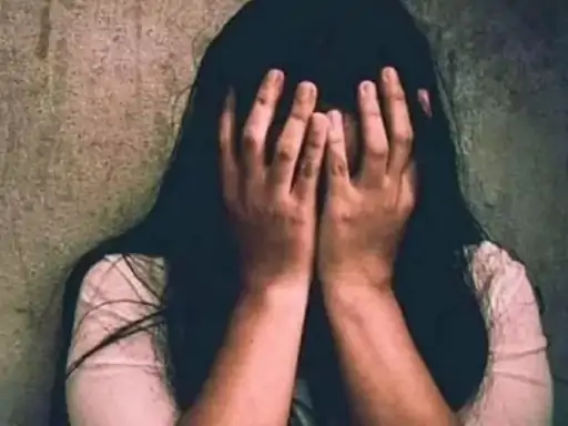 लखनऊ में स्कॉर्पियो में महिला से कथित दुष्कर्म की कोशिश से जुड़ा सांकेतिक दृश्य।