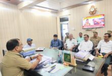 अंबेडकरनगर में जीरो एक्सीडेंट डे अभियान की तैयारी को लेकर अधिकारियों की बैठक
