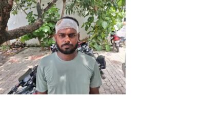 अंबेडकरनगर के जलालपुर में जानलेवा हमले के बाद पुलिस जांच का दृश्य।