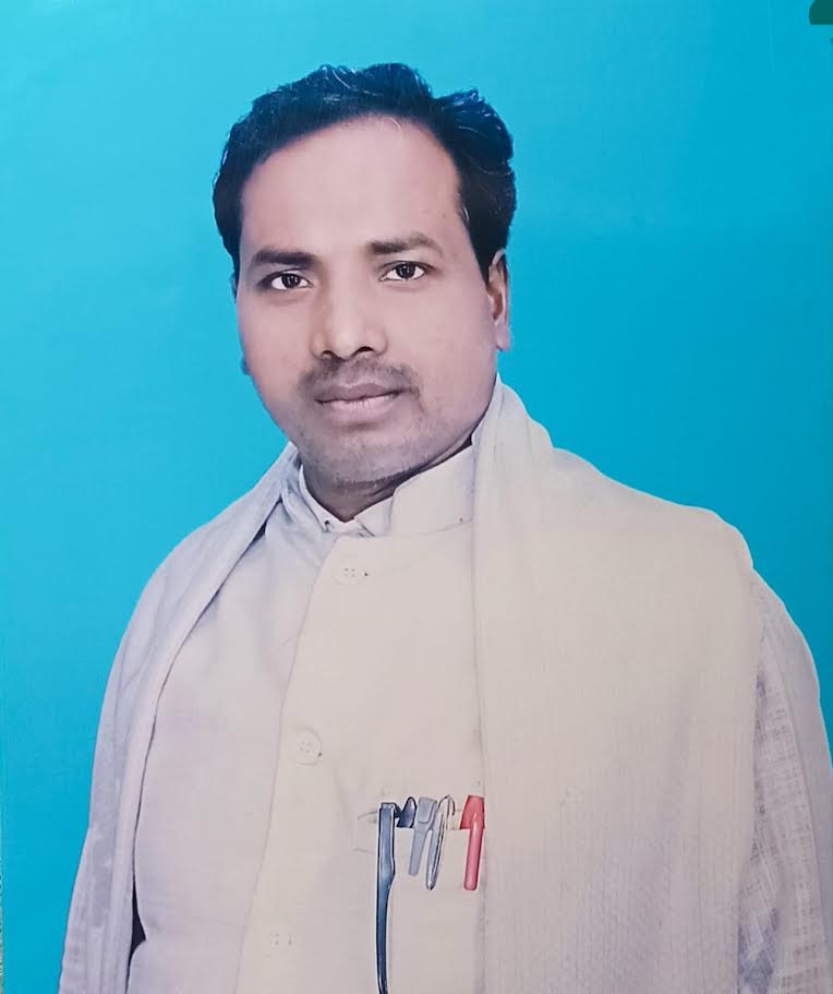 अंबेडकरनगर में सरप्लस समायोजन को लेकर शिक्षक संघ की बैठक का सांकेतिक दृश्य।