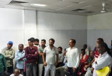 अंबेडकरनगर के एमआरए मेडिकल कॉलेज में मानसिक स्वास्थ्य जागरूकता कार्यक्रम का दृश्य।