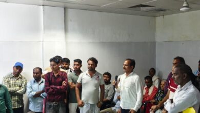 अंबेडकरनगर के एमआरए मेडिकल कॉलेज में मानसिक स्वास्थ्य जागरूकता कार्यक्रम का दृश्य।