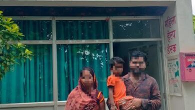 अंबेडकरनगर महिला थाने में मिशन शक्ति अभियान के तहत चल रही काउंसलिंग का दृश्य।