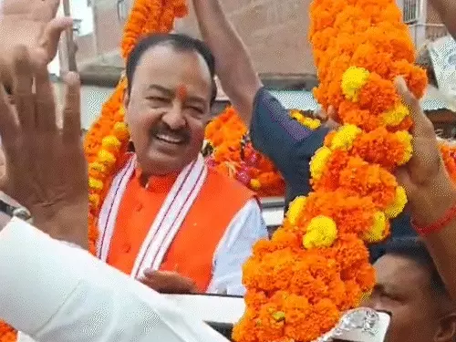 प्रयागराज में मीडिया से बातचीत करते डिप्टी सीएम केशव प्रसाद मौर्य।