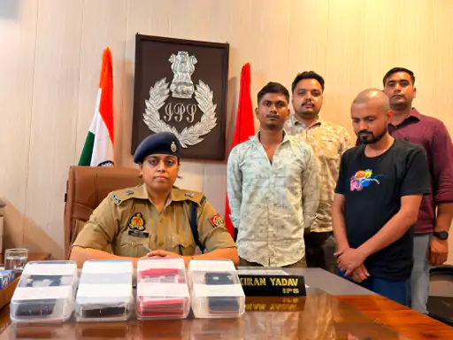 लखनऊ में डिजिटल अरेस्ट साइबर फ्रॉड मामले में गिरफ्तार आरोपियों की सांकेतिक तस्वीर।