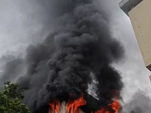 lucknow-jawahar-bhawan-fire