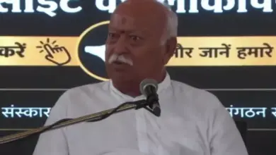 नागपुर में सिंधु एजुकेशन सोसाइटी के कार्यक्रम को संबोधित करते आरएसएस प्रमुख मोहन भागवत