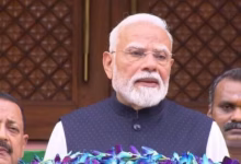 प्रधानमंत्री नरेंद्र मोदी पेपर लीक मामलों में फास्ट ट्रैक कोर्ट की घोषणा करते हुए।