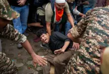 संसद मार्च के दौरान छात्रों पर पुलिस कार्रवाई से संबंधित याचिका पर सुप्रीम कोर्ट में सुनवाई का दृश्य।