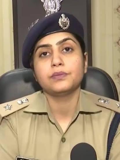 अंबेडकरनगर में कांवड़ यात्रा के दौरान ट्रैफिक डायवर्जन की प्रतीकात्मक तस्वीर।