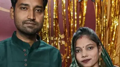 उन्नाव में आत्महत्या के मामले की जांच के दौरान पुलिस टीम।
