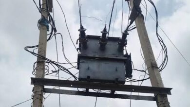 अंबेडकरनगर के जैनपुर गांव में खराब ट्रांसफार्मर