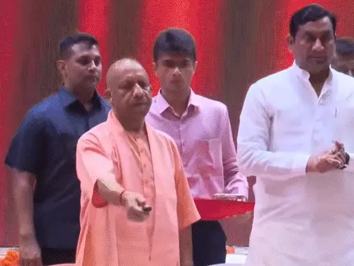 गोरखपुर में PRD जवानों के कार्यक्रम में मुख्यमंत्री योगी आदित्यनाथ
