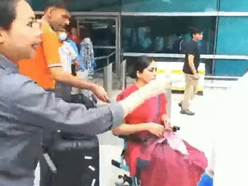 एअर इंडिया फुकेट-दिल्ली फ्लाइट में हाइड्रोलिक सिस्टम फेल होने की घटना