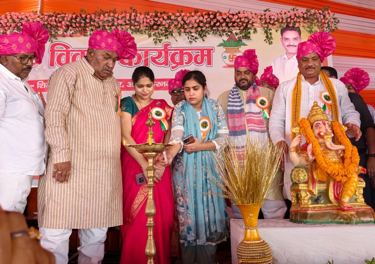 अंबेडकरनगर शिव बाबा धाम में 292 जोड़ों का सामूहिक विवाह समारोह