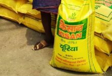 अंबेडकरनगर में यूरिया डीएपी और अन्य उर्वरकों का पर्याप्त स्टॉक