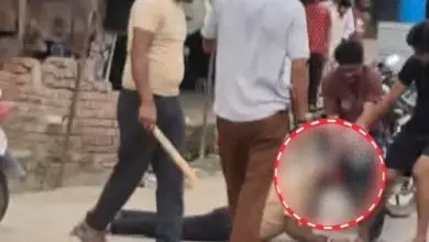 हाथरस में युवक से मारपीट के मामले में पुलिस कार्रवाई