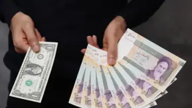 ईरानी रियाल की अमेरिकी डॉलर के मुकाबले कीमत