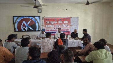 अंबेडकरनगर में मिशन सेफ फ्यूचर अभियान के तहत स्कूली वाहन चालकों की जांच