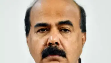 केरल यूनिवर्सिटी VC मोहनन कन्नुम्मल का वंदे मातरम पर बयान