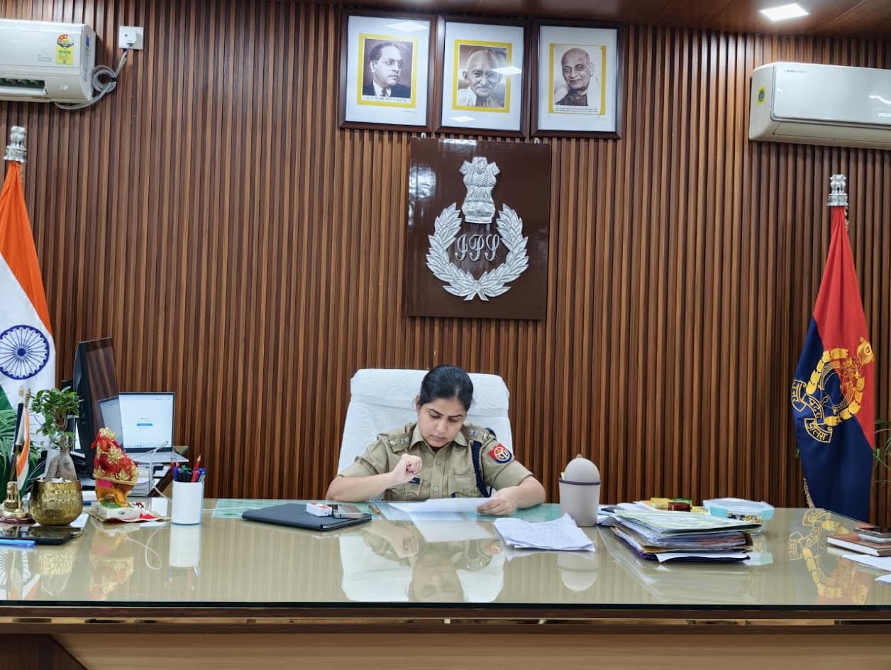 अंबेडकरनगर में छह पुलिसकर्मियों के तबादले और नई तैनाती