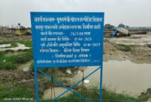 अम्बेडकरनगर के रामपुर सकरवारी में निर्माणाधीन मुख्यमंत्री मॉडल कम्पोजिट विद्यालय का निर्माण स्थल।