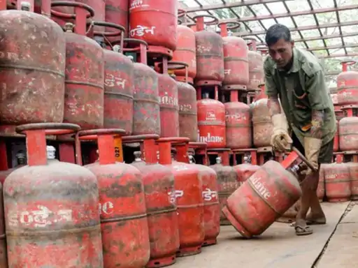 LPG सिलेंडर और e-KYC से जुड़ी जानकारी