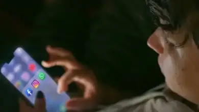 बच्चों और टीनेजर्स के लिए Facebook Instagram के नए नियम