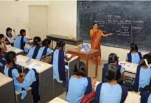 अंबेडकरनगर के सरकारी स्कूल में विद्यार्थी, नई SMC में बढ़ेगी अभिभावकों की भागीदारी