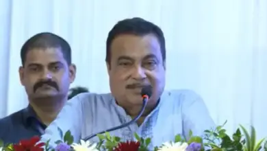 नागपुर कार्यक्रम में नितिन गडकरी ने नई पीढ़ी को जिम्मेदारी सौंपने की बात कही