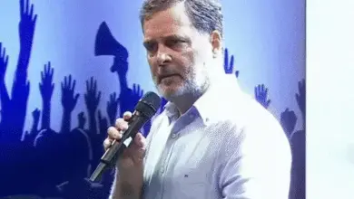 प्रयागराज में प्रस्तावित छात्र संवाद कार्यक्रम से जुड़े राहुल गांधी की सांकेतिक तस्वीर।