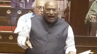 राम मंदिर चढ़ावा विवाद पर संसद के मानसून सत्र में लोकसभा और राज्यसभा में हंगामे का दृश्य।