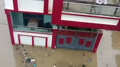 प्रयागराज की कॉलोनियों में 3 से 4 फीट तक भरा बारिश का पानी