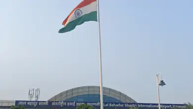 वाराणसी एयरपोर्ट पर रनवे खराब होने के बाद डायवर्ट की गईं उड़ानें