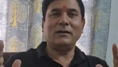 कुर्मी समाज से मुख्यमंत्री बनाने की मांग पर बयान देते भाजपा विधायक नंद किशोर गुर्जर