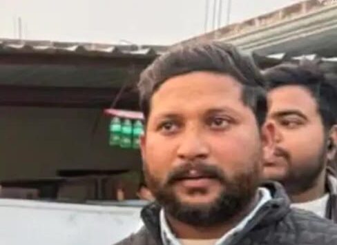 अकबरपुर-अयोध्या मार्ग पर शिवबाबा के पास सड़क हादसे में युवक की मौत