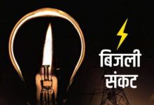 आलापुर अंबेडकरनगर में बिजली कटौती से परेशान उपभोक्ता