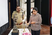 अंबेडकरनगर मेडिकल कॉलेज के ऑडिटोरियम में पुलिसकर्मियों का फोरेंसिक प्रशिक्षण सेमिनार