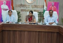अंबेडकरनगर कलेक्ट्रेट में संचारी रोग नियंत्रण एवं दस्तक अभियान की समीक्षा बैठक।