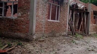 अंबेडकरनगर के चंदापुर में आवास योजना की पात्रता को लेकर जांच की मांग