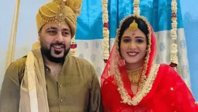 रैपर बादशाह और पंजाबी एक्ट्रेस ईशा रिखी की तस्वीर
