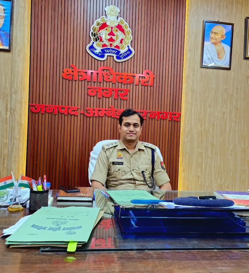 बरियावन ध्वस्तीकरण मामले में पुलिस कार्रवाई और अधिकारियों के तबादले
