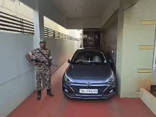 सतीश जारकीहोली और प्रियंका जारकीहोली से जुड़े ठिकानों पर ED की रेड