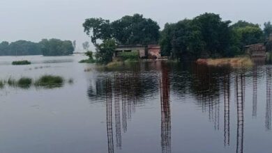 घाघरा नदी के बढ़ते जलस्तर पर प्रशासन की निगरानी