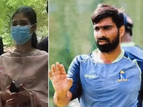 मोहम्मद शमी के भाई मो. कैफ के खिलाफ दर्ज केस को गाजियाबाद ट्रांसफर किए जाने की खबर
