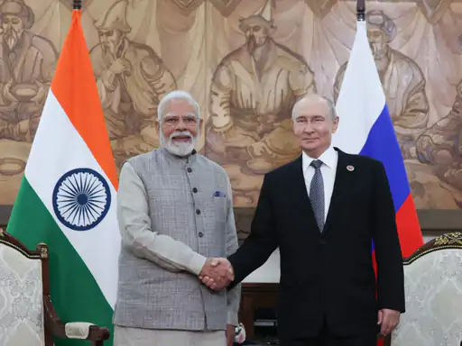 पीएम मोदी और रूस के राष्ट्रपति पुतिन