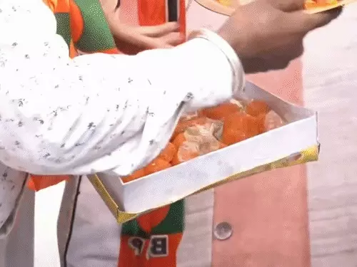 प्रधानमंत्री नरेंद्र मोदी के जन्मदिन पर सेवा संकल्प अभियान और वडनगर-वाराणसी बाइक यात्रा