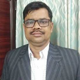 अंबेडकरनगर स्थित राजेश पांडेय कॉलेज ऑफ लॉ का भवन।